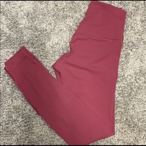 Lululemon Align So Merlot 28”